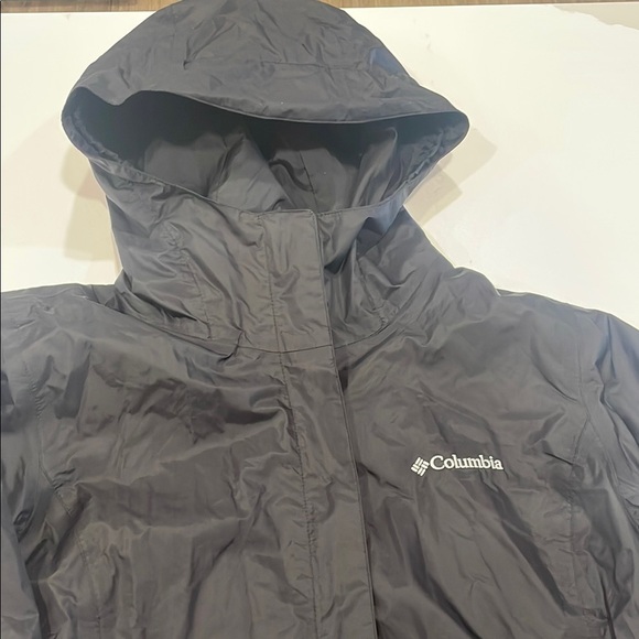 Columbia Women’s Hooded Jacket - Picture 2 of 12